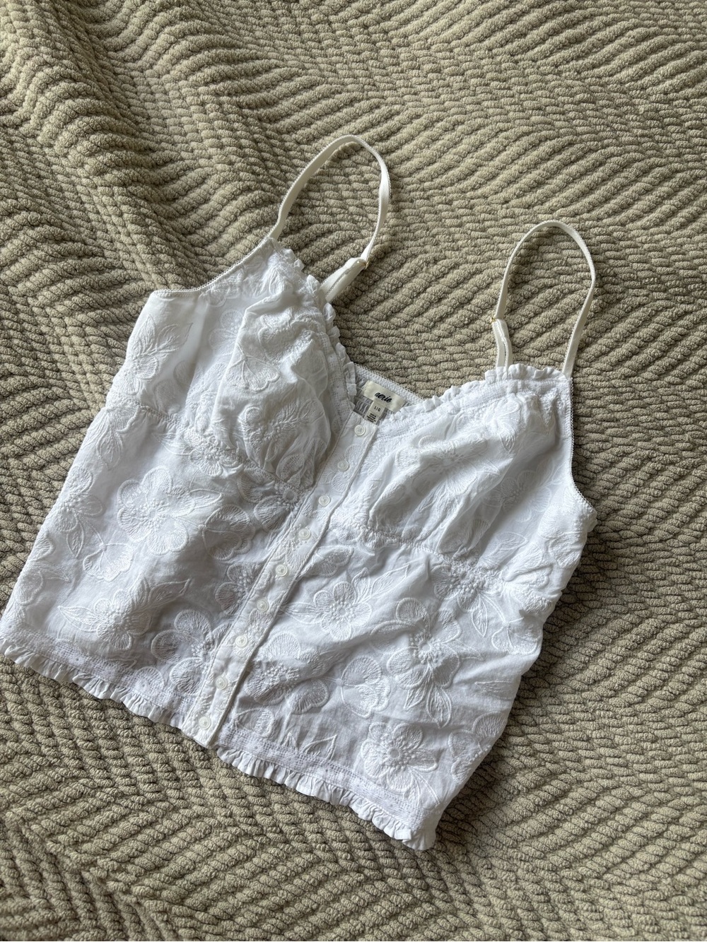 aerie White Floral Eyelet Button-Front Cami